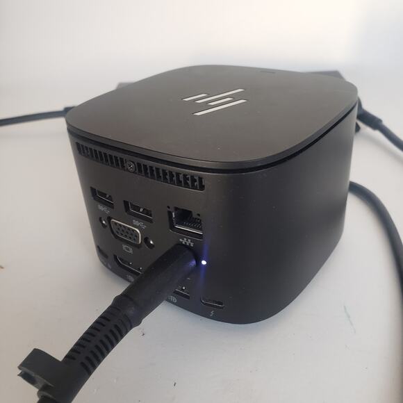 HP Thunderbolt 120W G2 Docking Station HSN-iX01 with 120w AC Adapter Tested - Picture 2 of 9